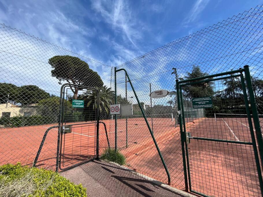 Appartement 4 Personnes Antibes Mer, Piscine, Parking, Tennis, Wifi Esterno foto