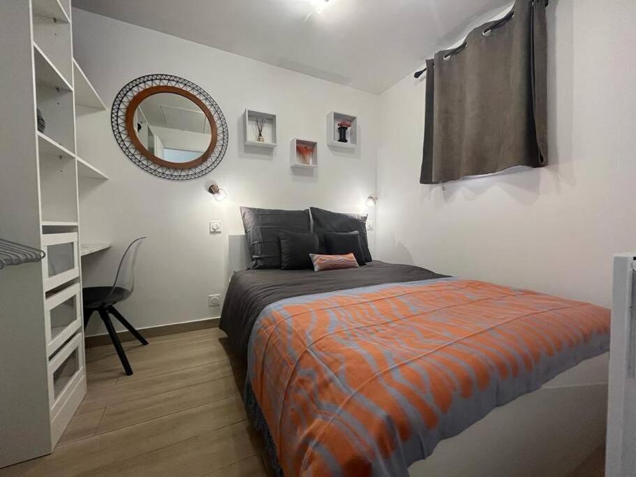 Appartement 4 Personnes Antibes Mer, Piscine, Parking, Tennis, Wifi Esterno foto